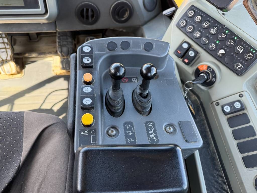 CAT 988K - German Machine / CE + EPA