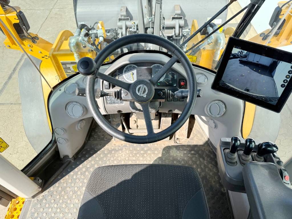 Volvo L110H - German Machine / High-tip Bucket / 3rd Fun