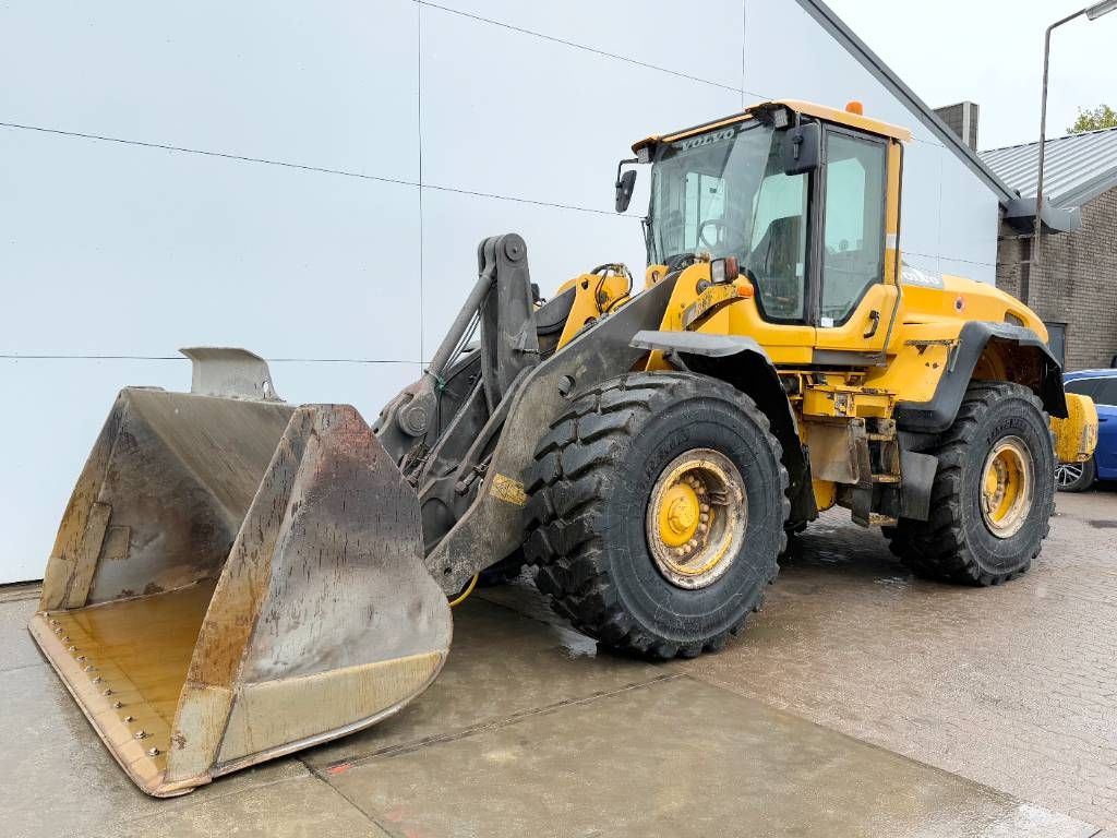 Volvo L120G - 3rd Function / Quick Coupler / Auto Lube