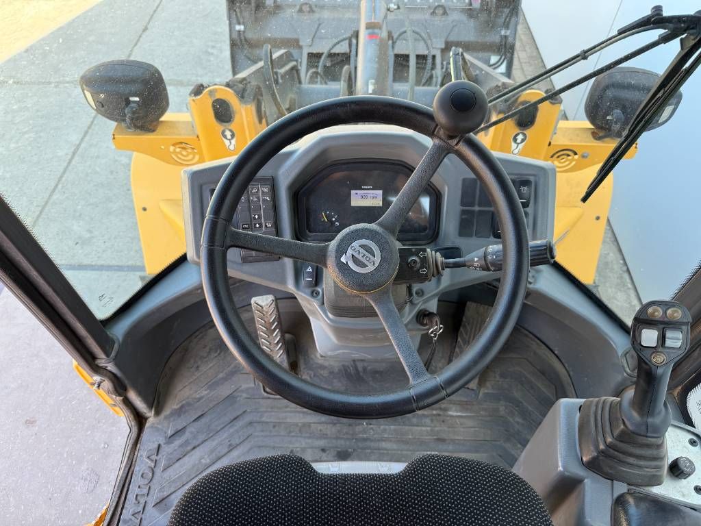Volvo L30G - German Machine / 3rd Function