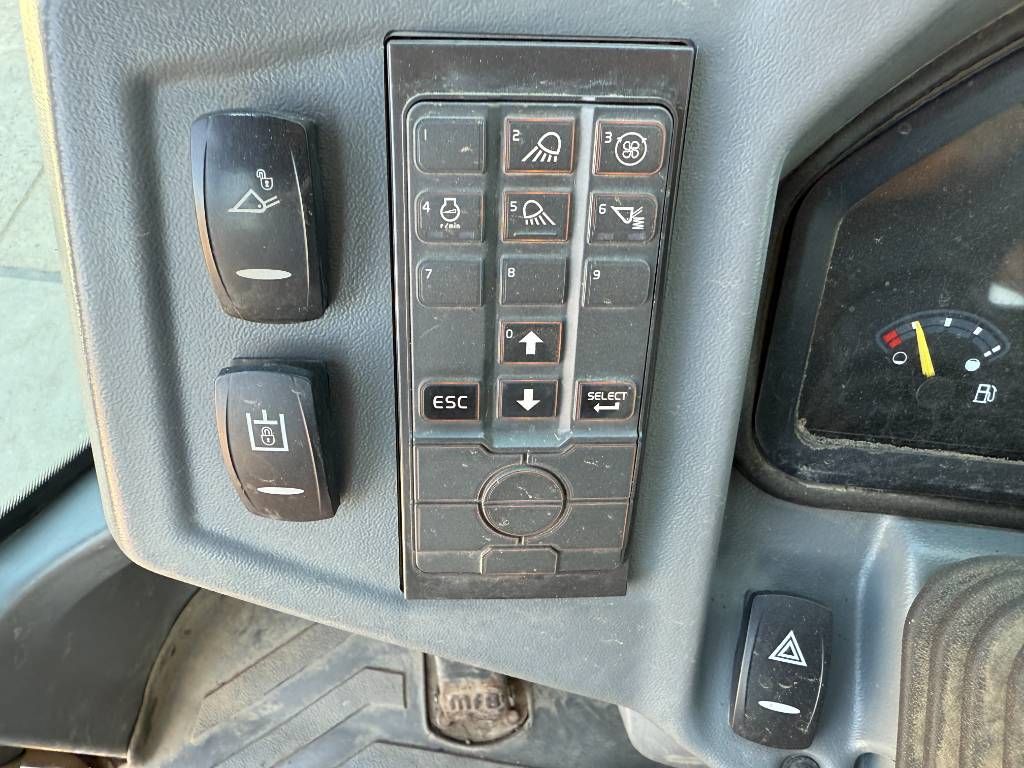 Volvo L30G - German Machine / 3rd Function