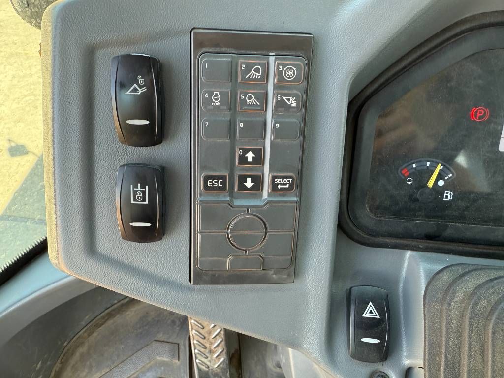 Volvo L30G - German Machine / 3rd Function
