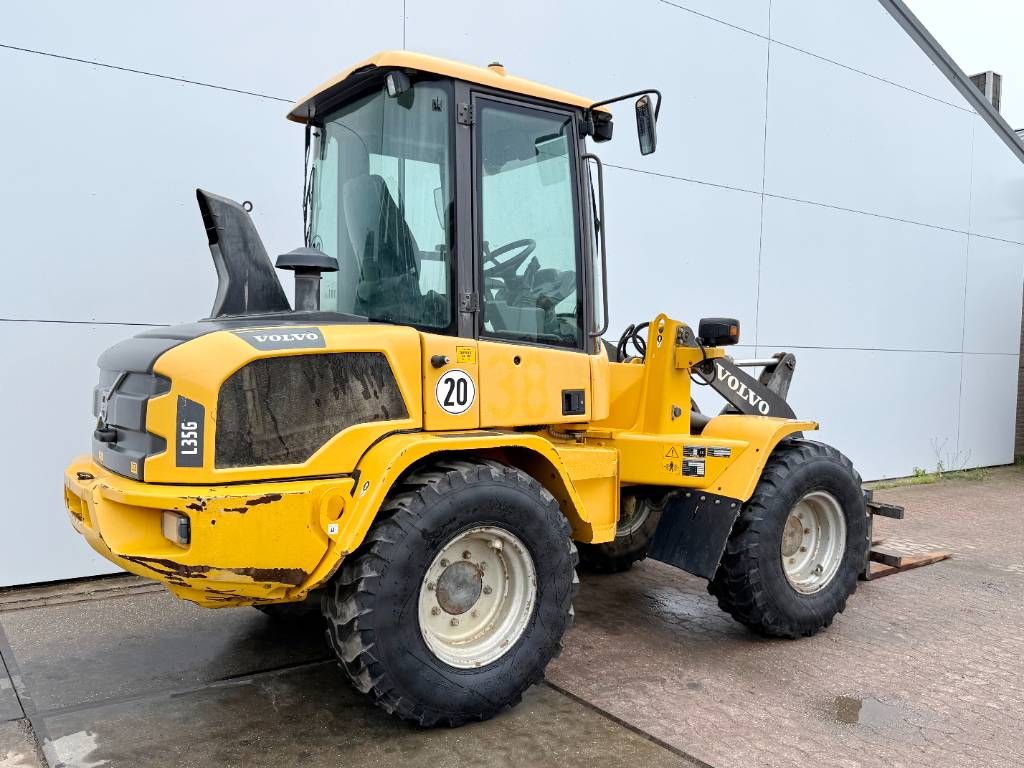 Volvo L35G - German Machine / Only forks included