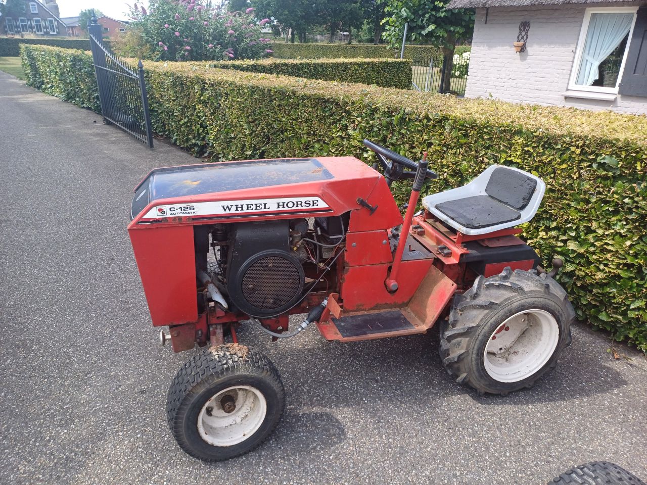 Wheelhorse zitmaaier 2 X