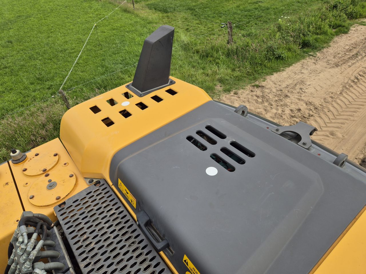 Volvo EW 140 D mobiele kraan / graafmachine (draaikantelstuk)