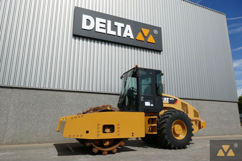 Caterpillar CP76