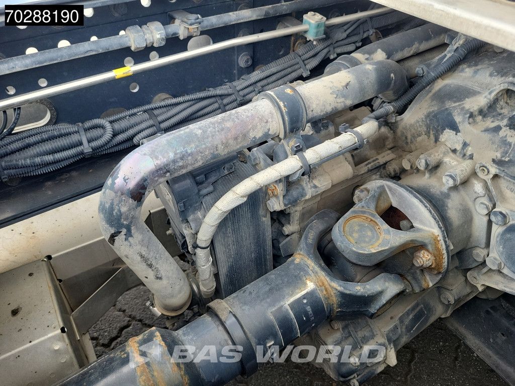 Iveco Stralis 400 4X2 Retarder Standairco 2xTanks LNG ACC Euro 6