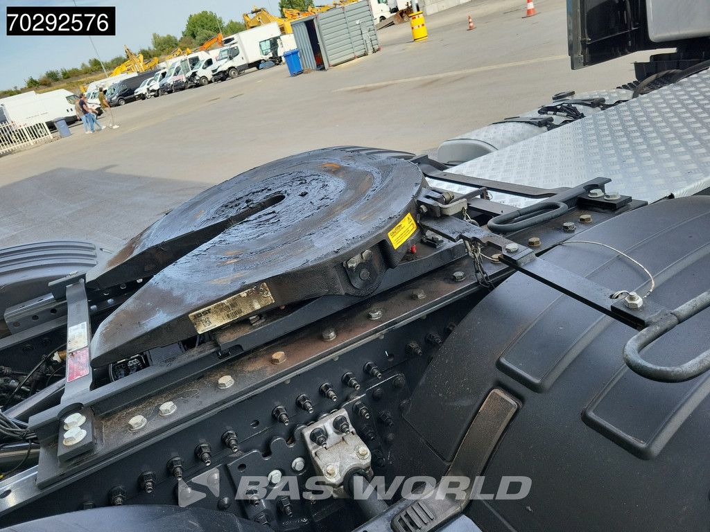 Volvo FH16 650 6X4 Retarder Full-Air Liftachse VEB+ 2x Tanks Hydraulik Euro 6