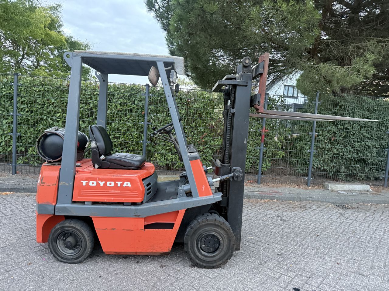 Toyota 1800KG LPG heftruck luchtbanden automaat verlichting
