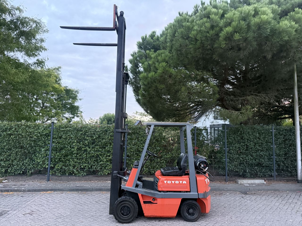 Toyota 1800KG LPG heftruck luchtbanden automaat verlichting