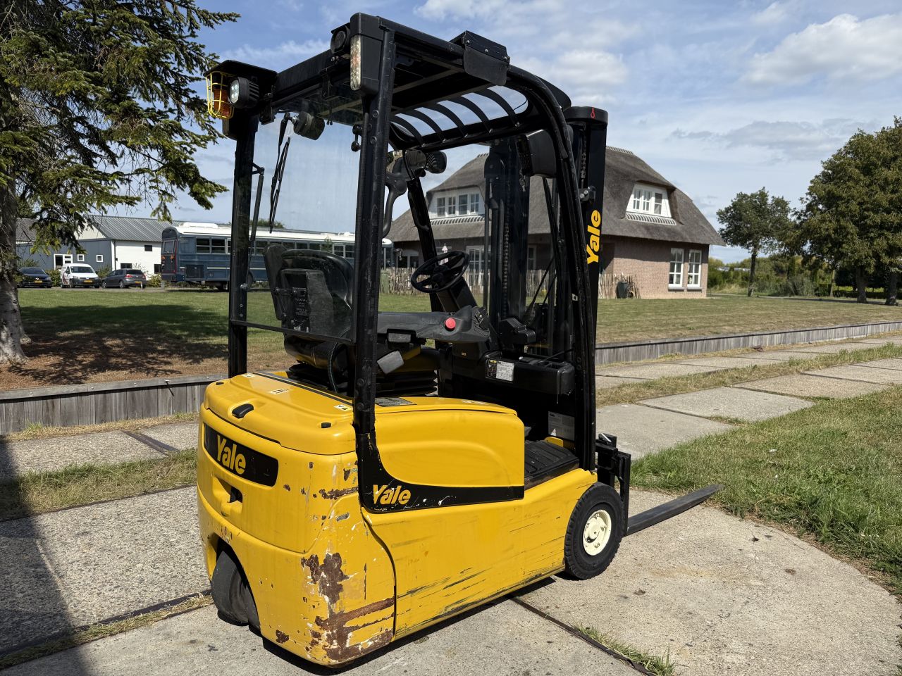 Yale 1500KG triplex 4.6M Freelift Sideshift 1800uur verlichting