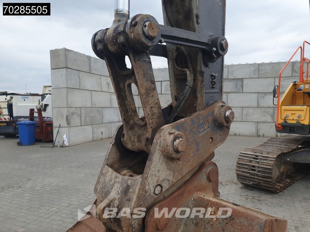 Volvo Select EC220 E L