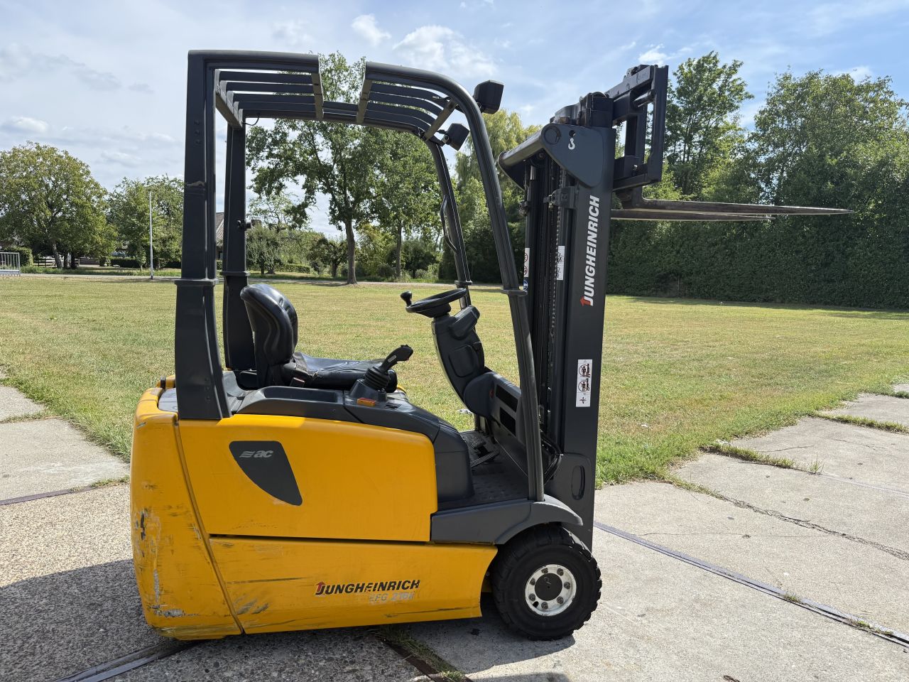 Jungheinrich 1600KG 3-delig Sideshift 4e ventiel 2019 accu