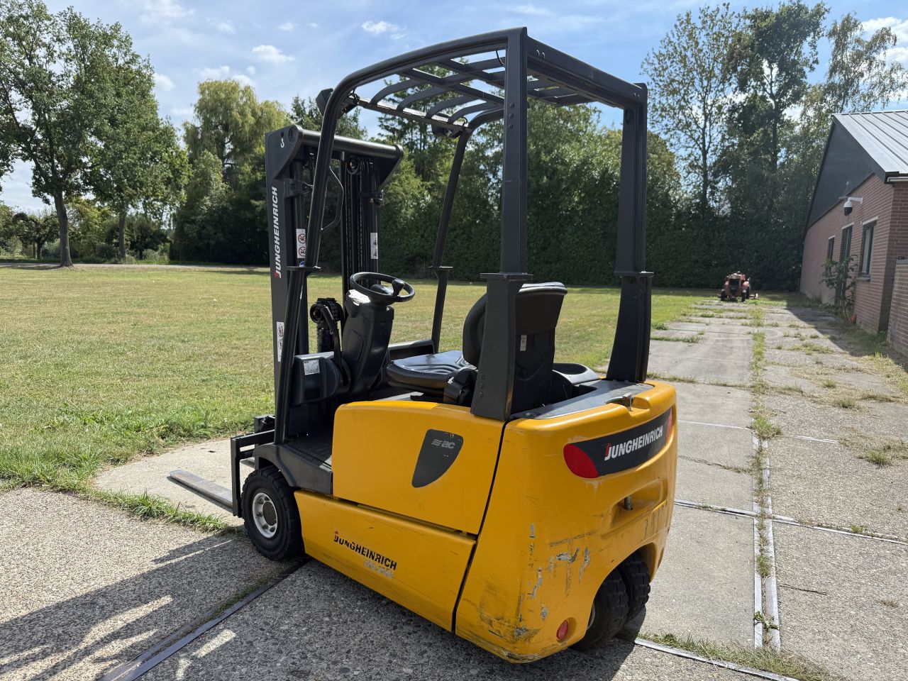 Jungheinrich 1600KG 3-delig Sideshift 4e ventiel 2019 accu