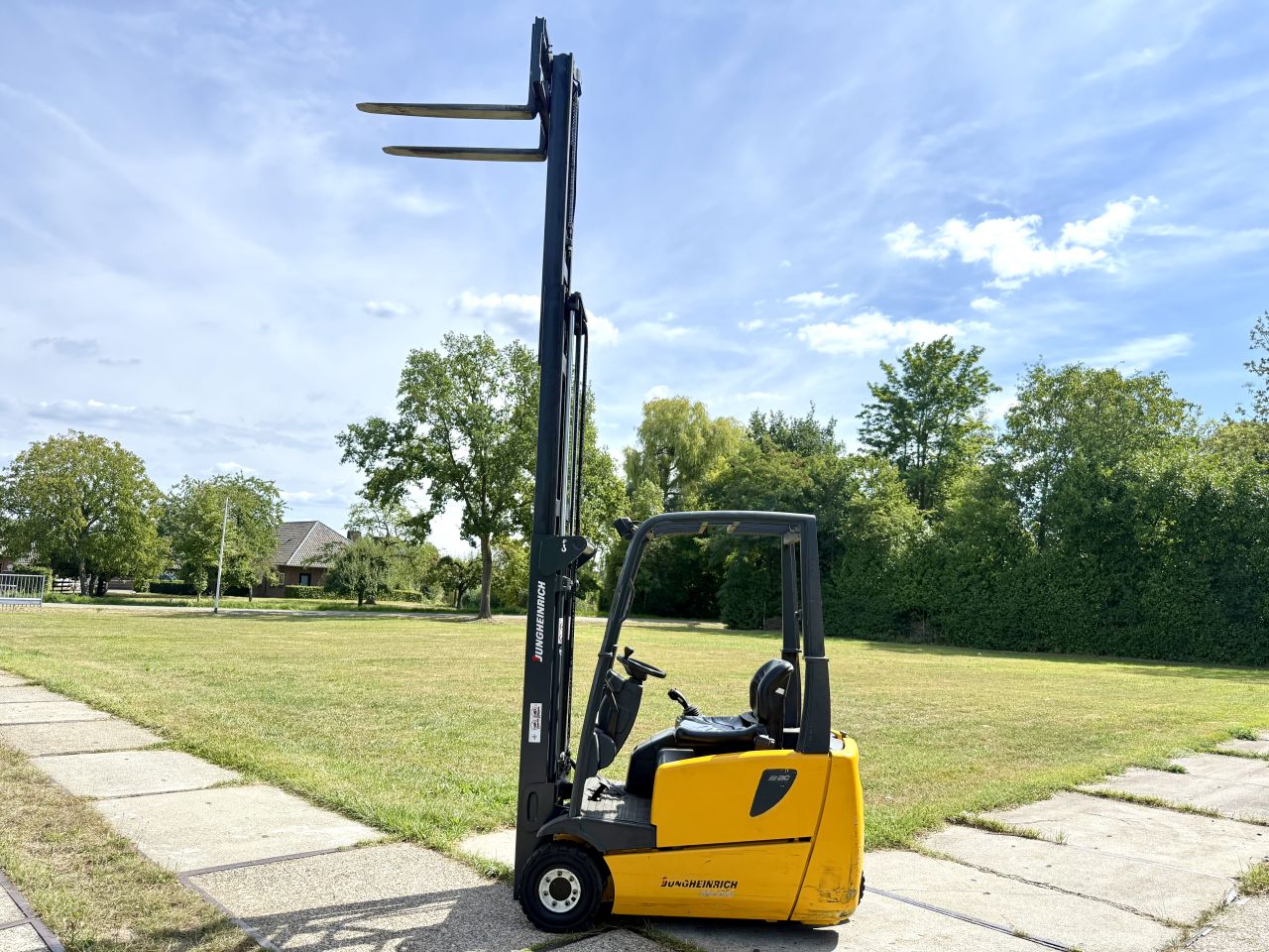 Jungheinrich 1600KG 3-delig Sideshift 4e ventiel 2019 accu