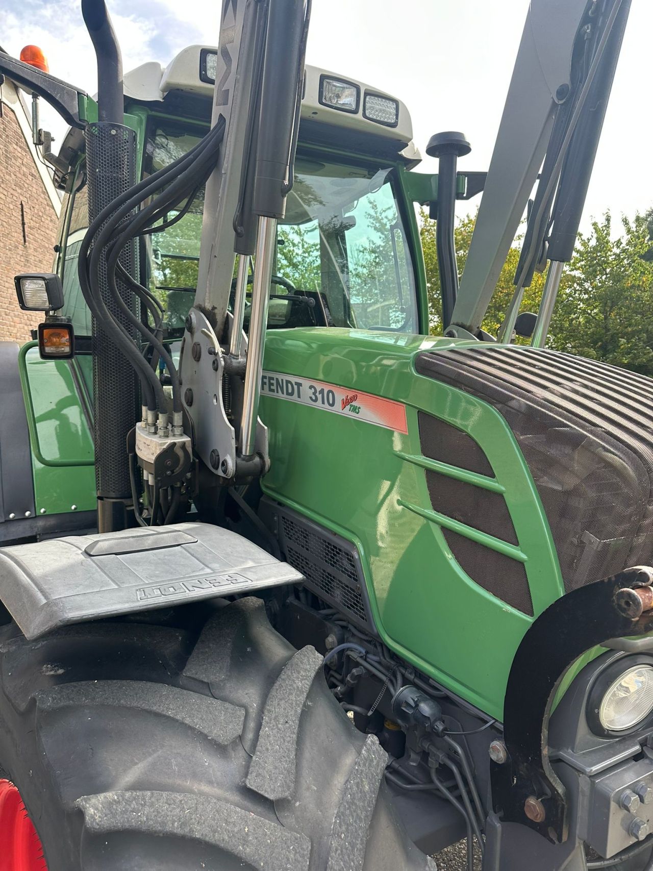 Fendt 310 Vario TMS met voorlader