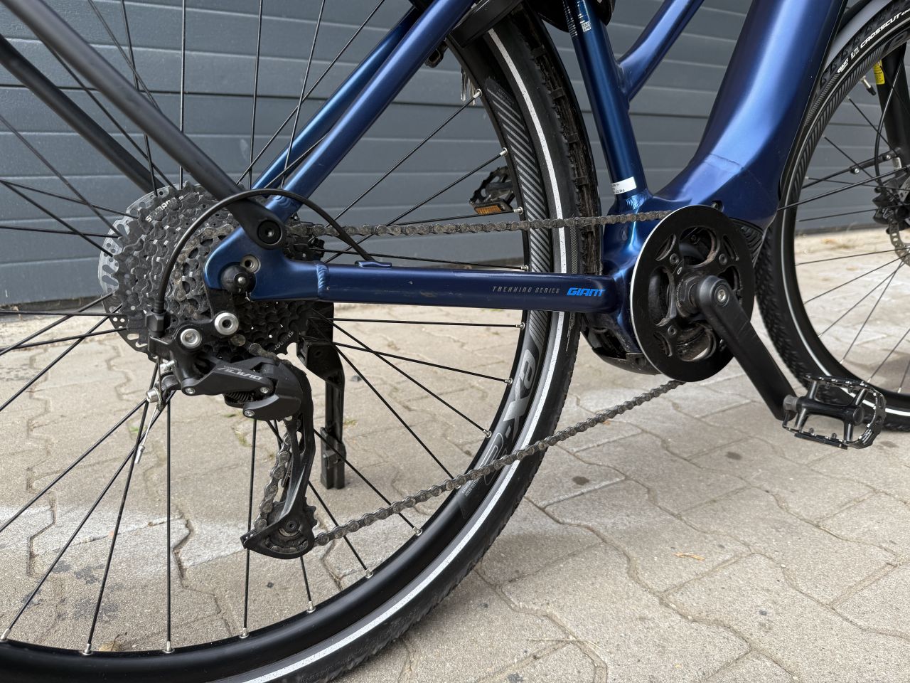Giant Explore E plus , Ebike - 4958km - Incl btw en fact