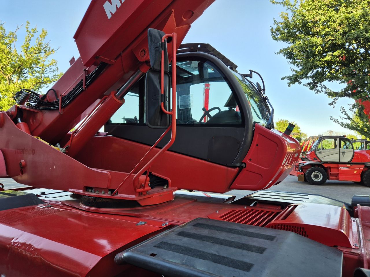Used MANITOU MRT 1850 roto telescopic with lifting height 18 m