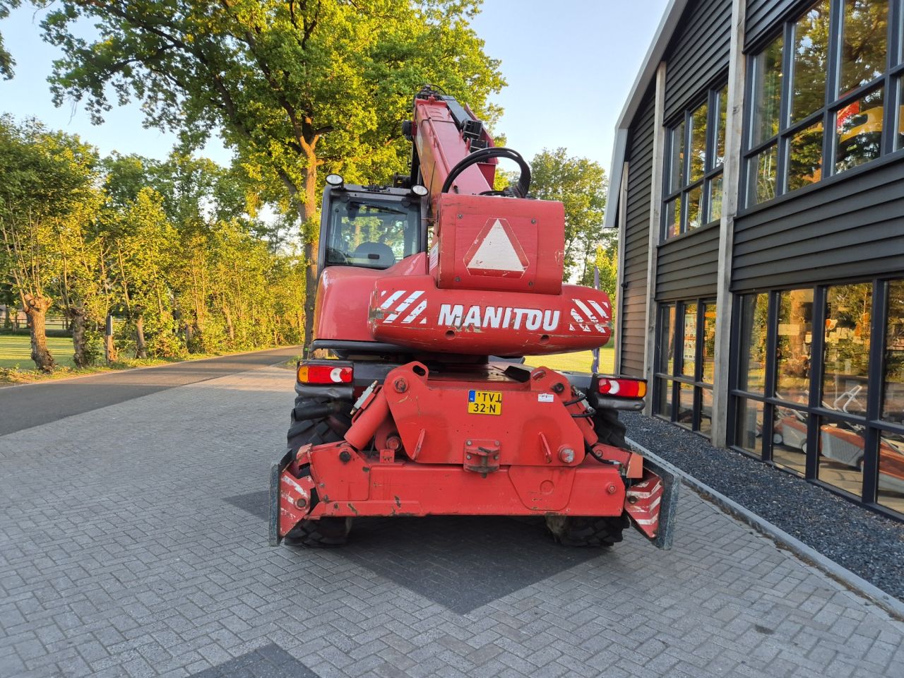 Gebruikte Manitou MRT 2150 roterende verreiker hefhoogte 21 m
