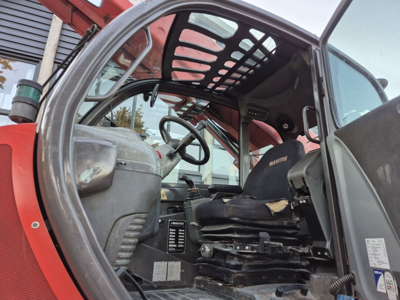 Gebruikte Manitou MRT 2150 roterende verreiker hefhoogte 21 m