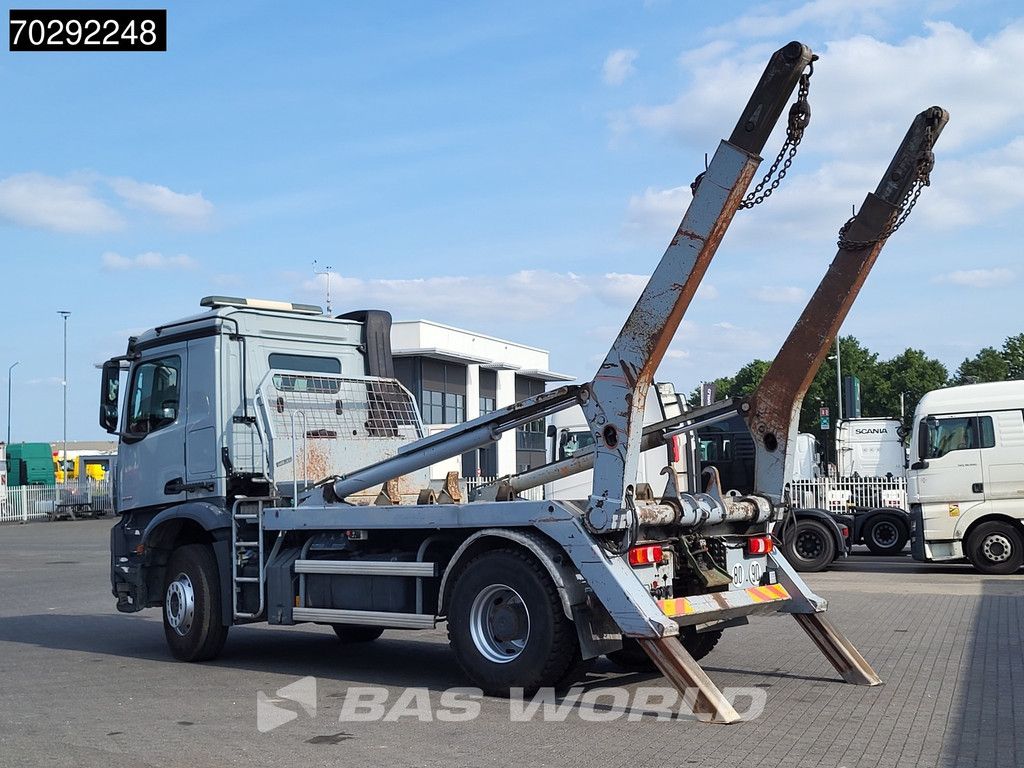 Mercedes Arocs 1948 4X2 14tons skiploader Retarder Full steel suspension Euro 6