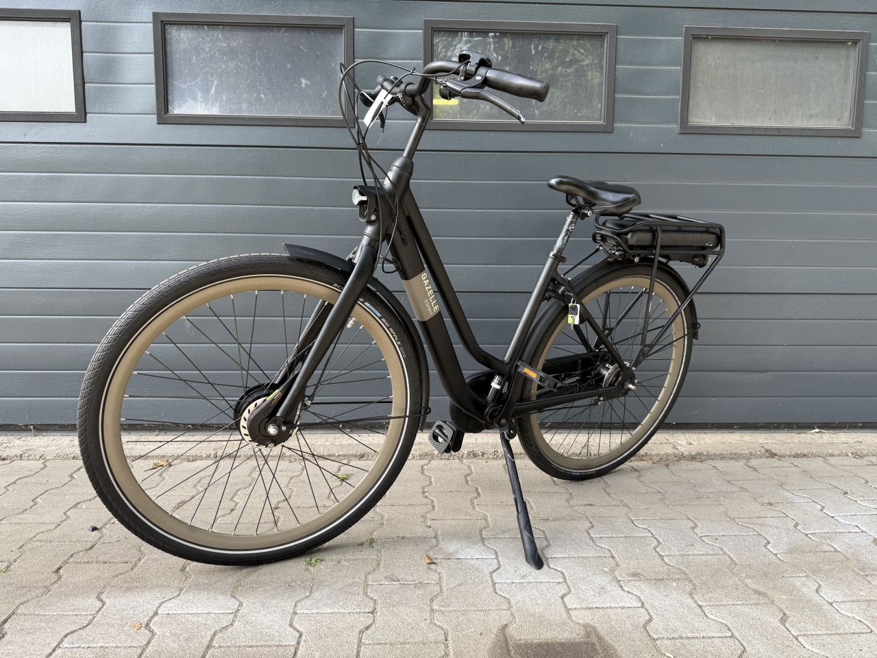 Gazelle Esprit HFB, Ebike , 2000km - Incl btw en fact.