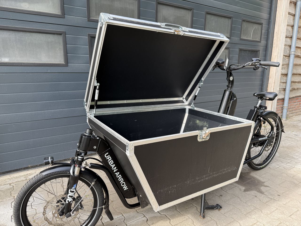 Urban Arrow Flatbed L Cargo Line , 8042km - Incl btw en fact.