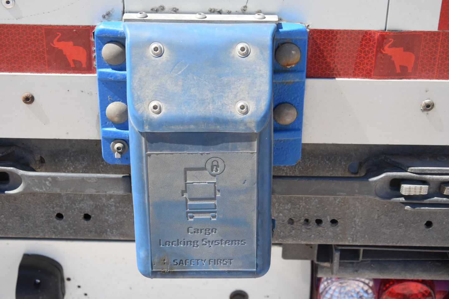 Schmitz Cargobull SCS24/L Varios