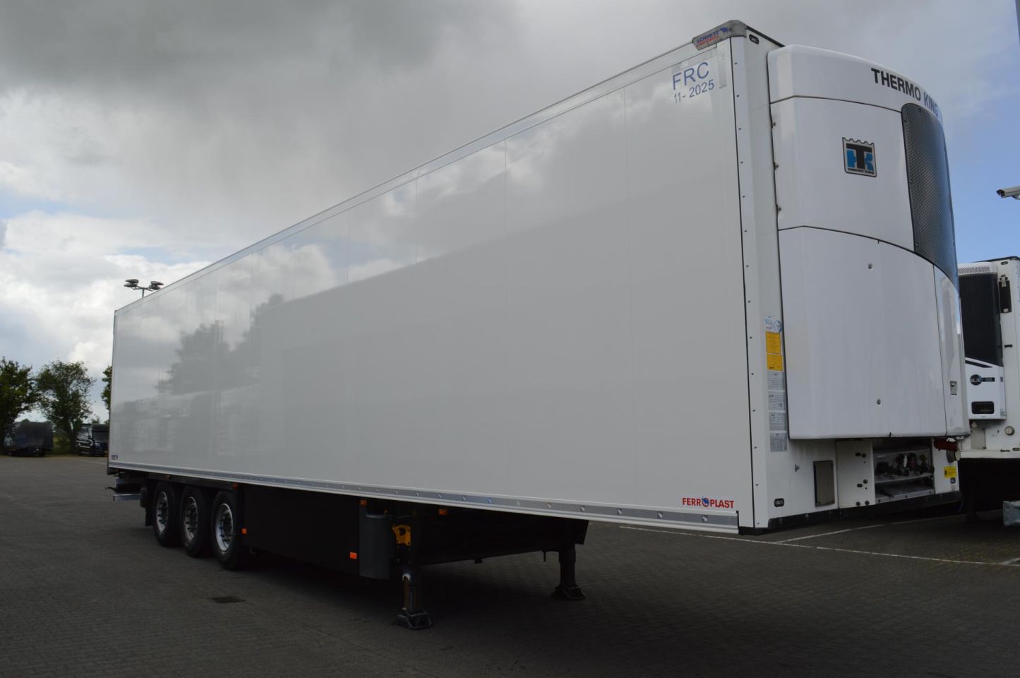 Schmitz Cargobull SKO FP 45 ThermoKing SLXi 300