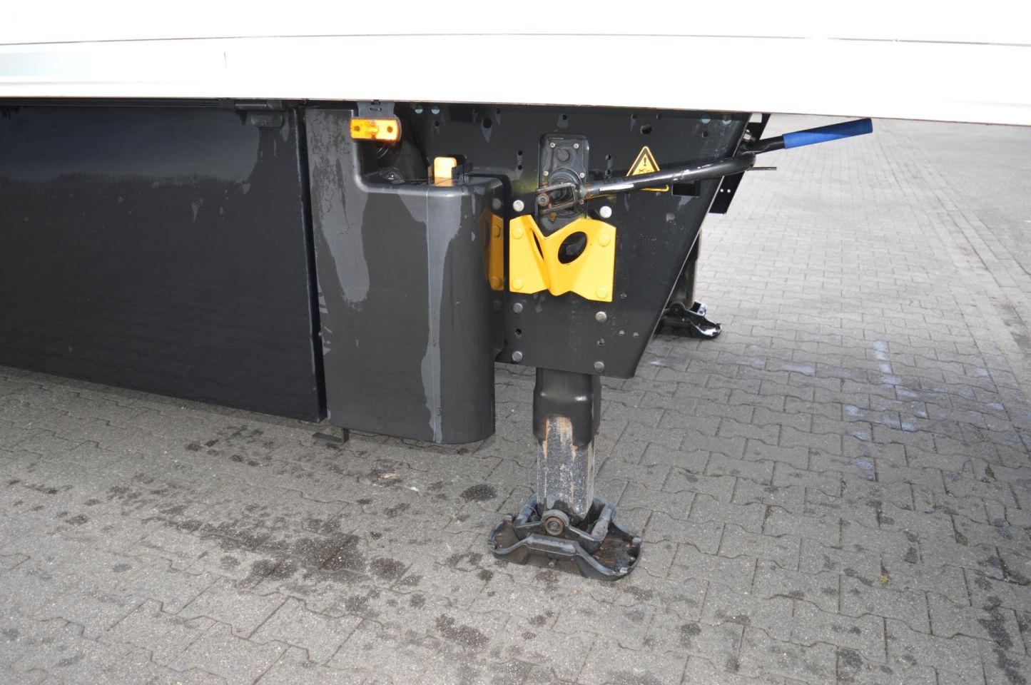 Schmitz Cargobull SKO FP 45 Carrier Vector 1550