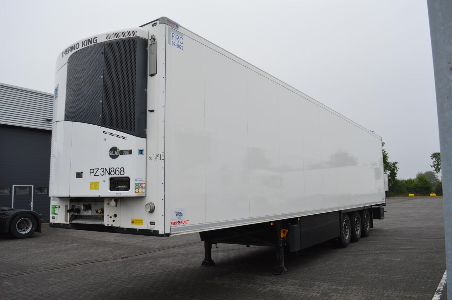 Schmitz Cargobull SKO FP 45 ThermoKing SLXi 300