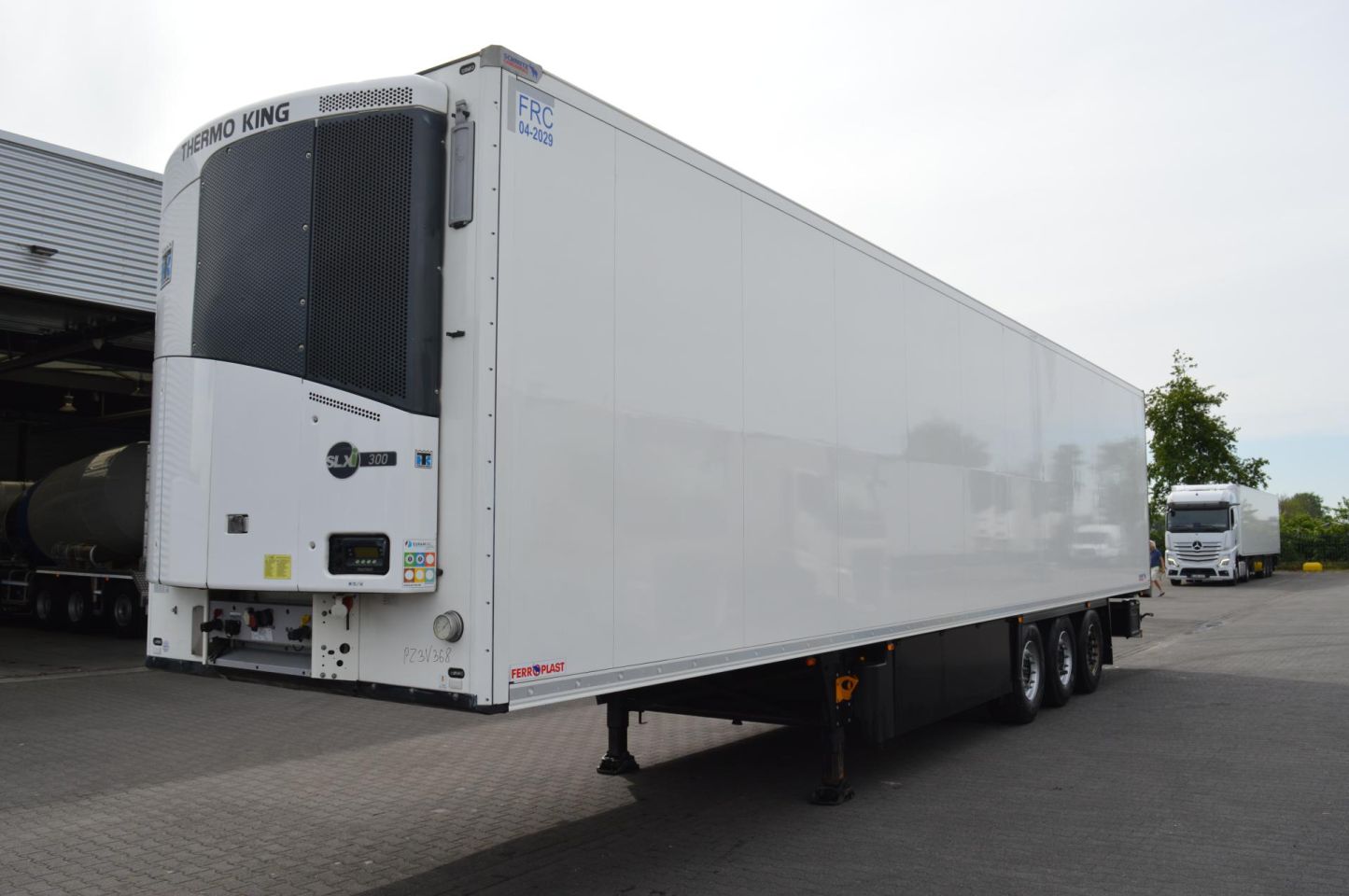 Schmitz Cargobull SKO FP 45 ThermoKing SLXi 300
