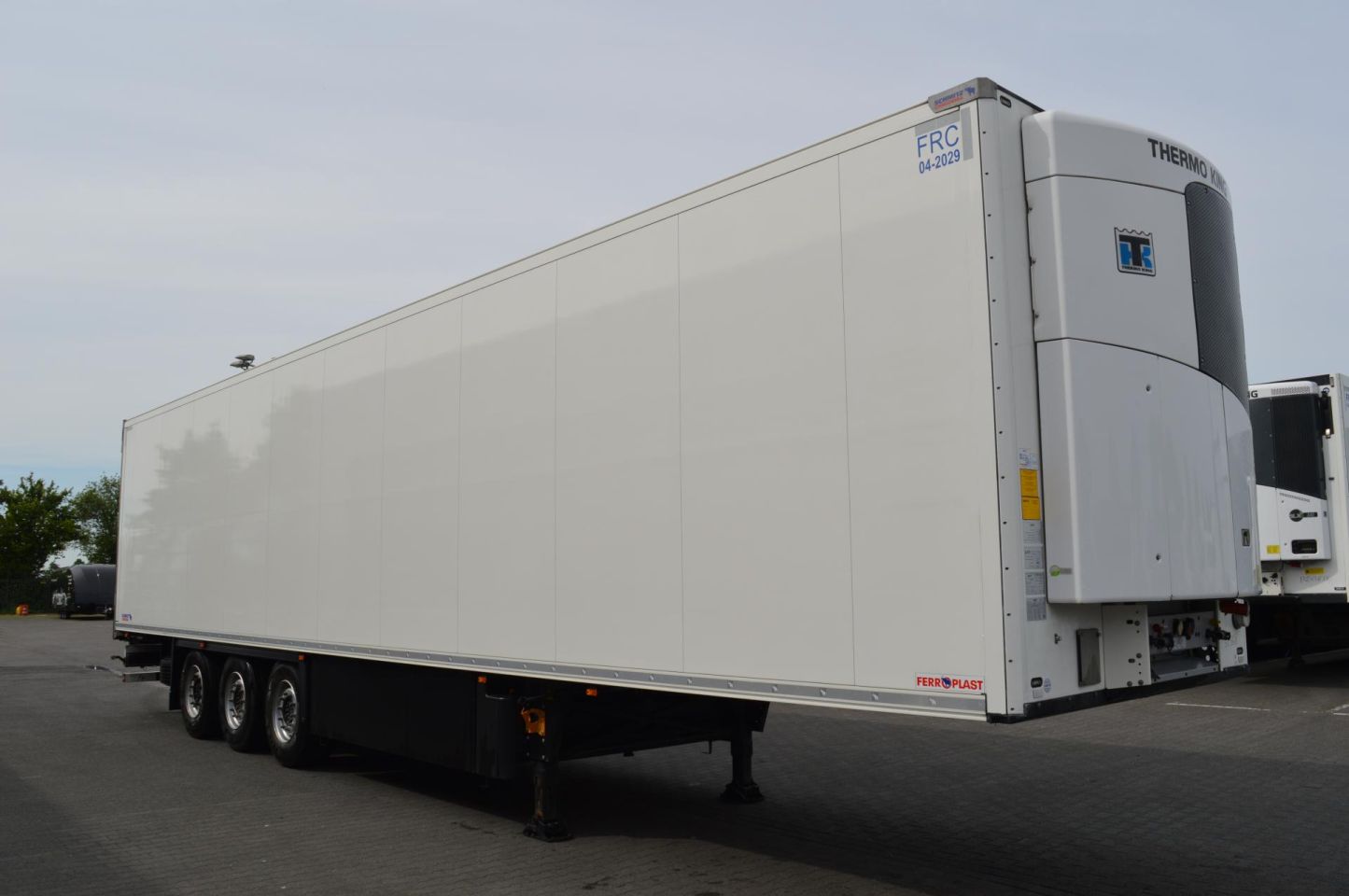 Schmitz Cargobull SKO FP 45 ThermoKing SLXi 300