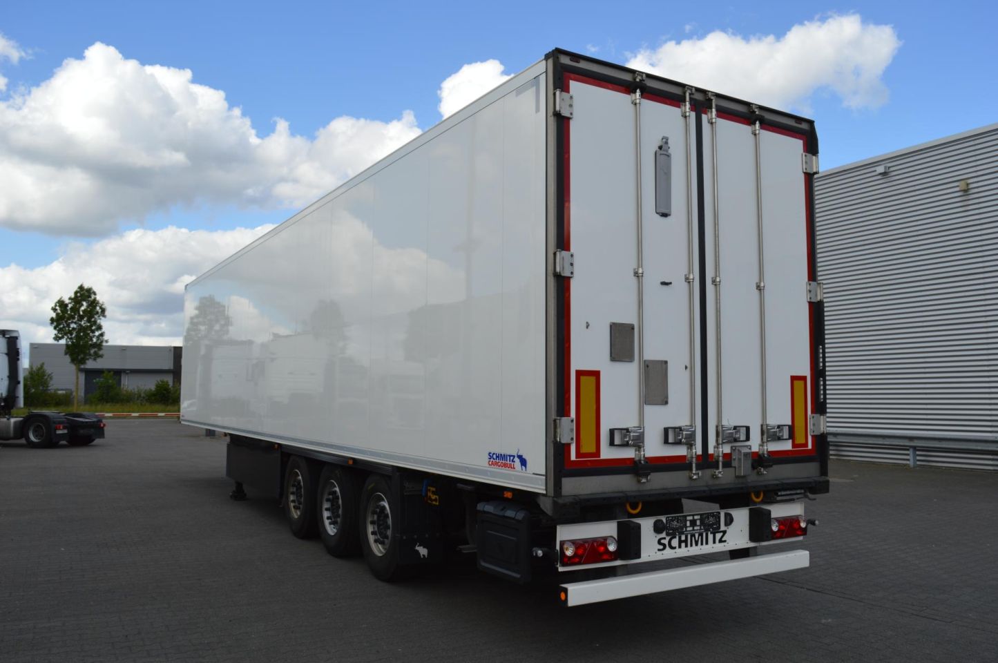 Schmitz Cargobull SKO FP 45 Carrier Vector 1550