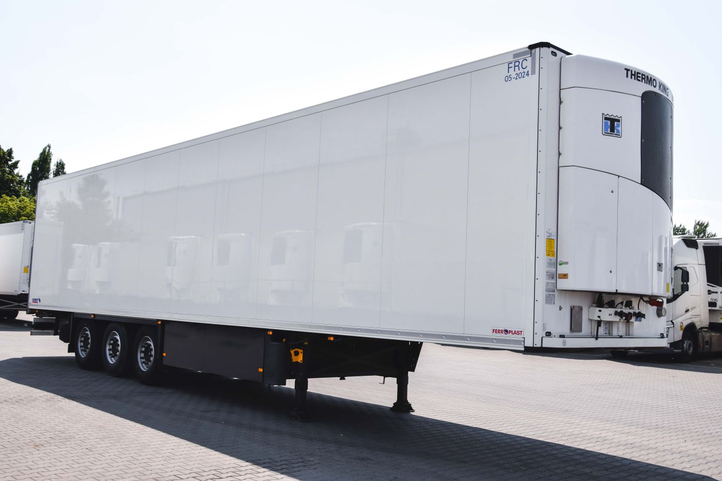 Schmitz Cargobull SKO FP 45 ThermoKing SLXi 300