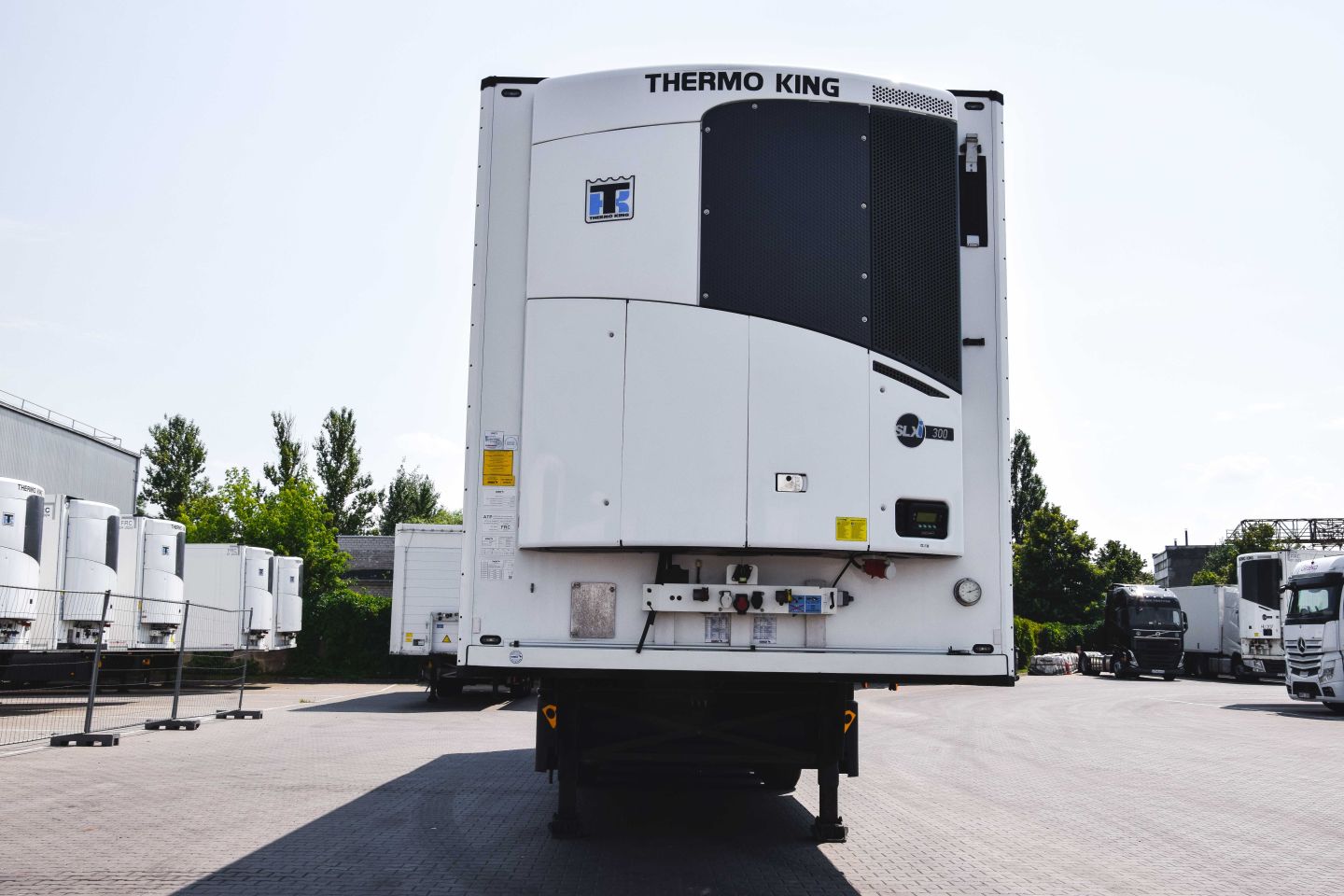 Schmitz Cargobull SKO FP 45 ThermoKing SLXi 300