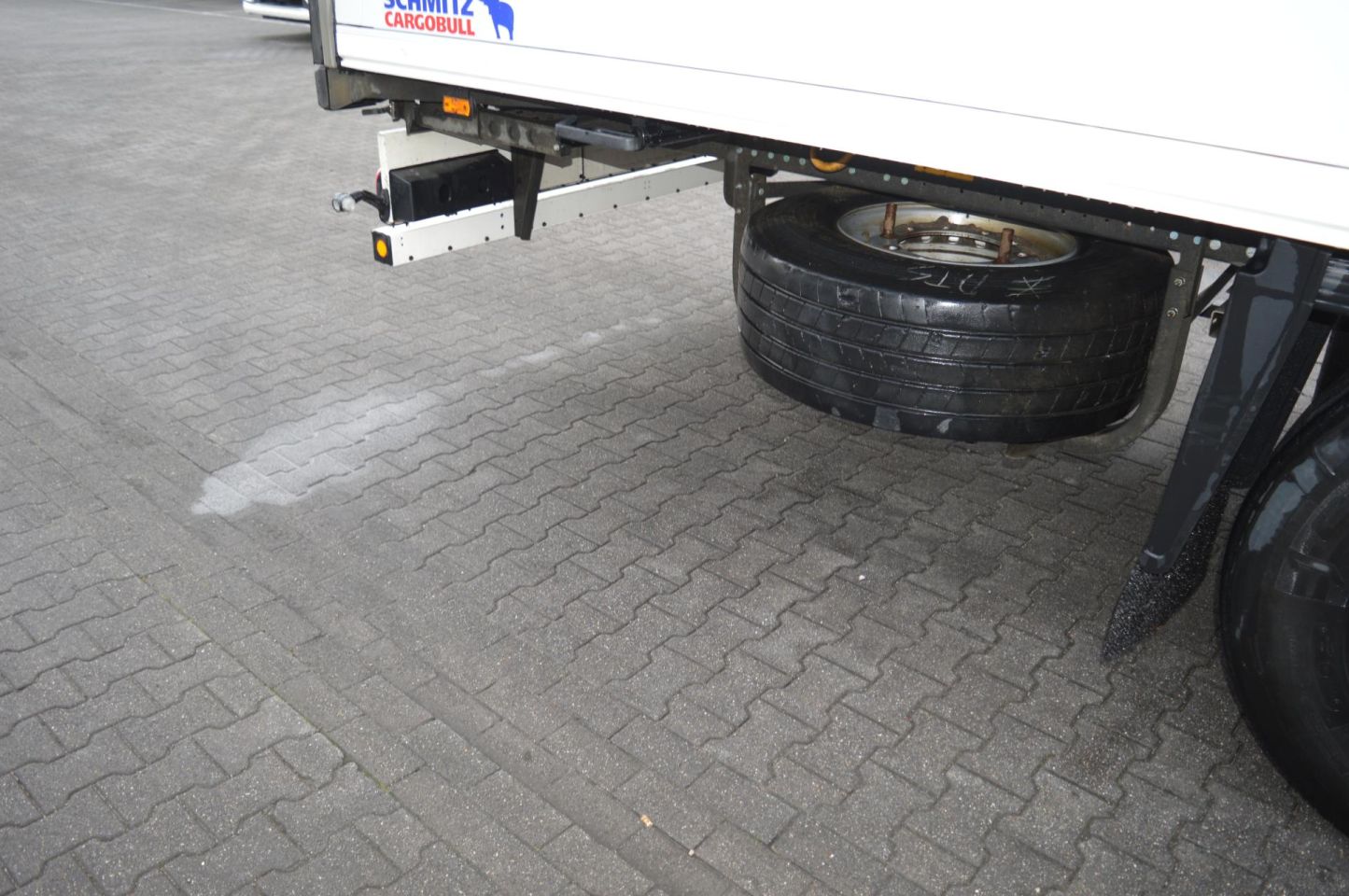 Schmitz Cargobull SKO FP 60 ThermoKing SLXi 300