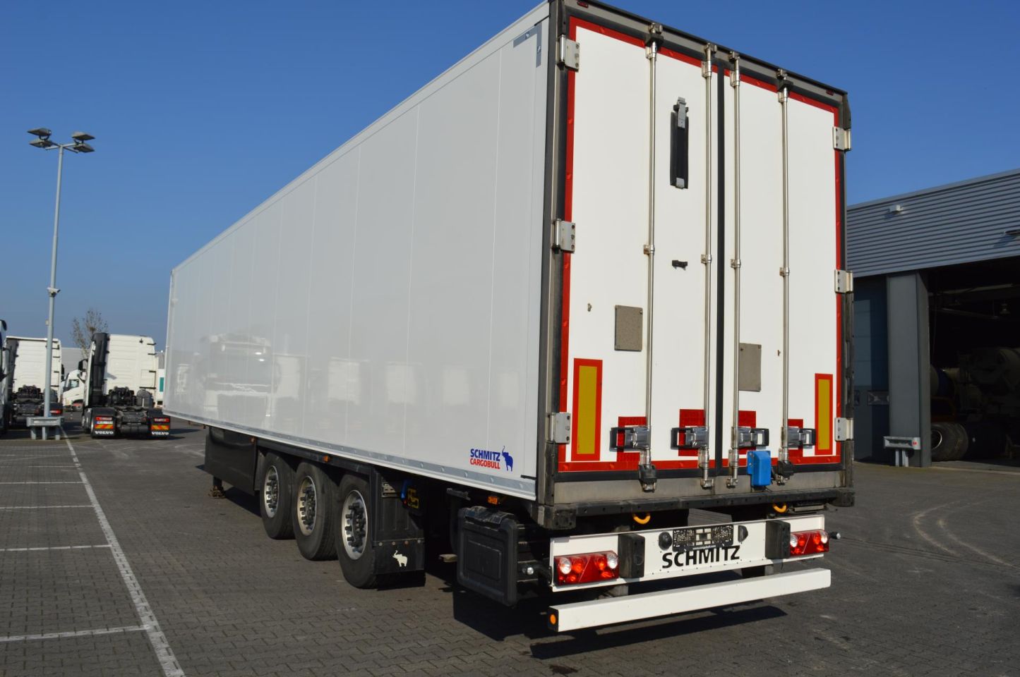 Schmitz Cargobull SKO FP 45 Carrier Vector 1550