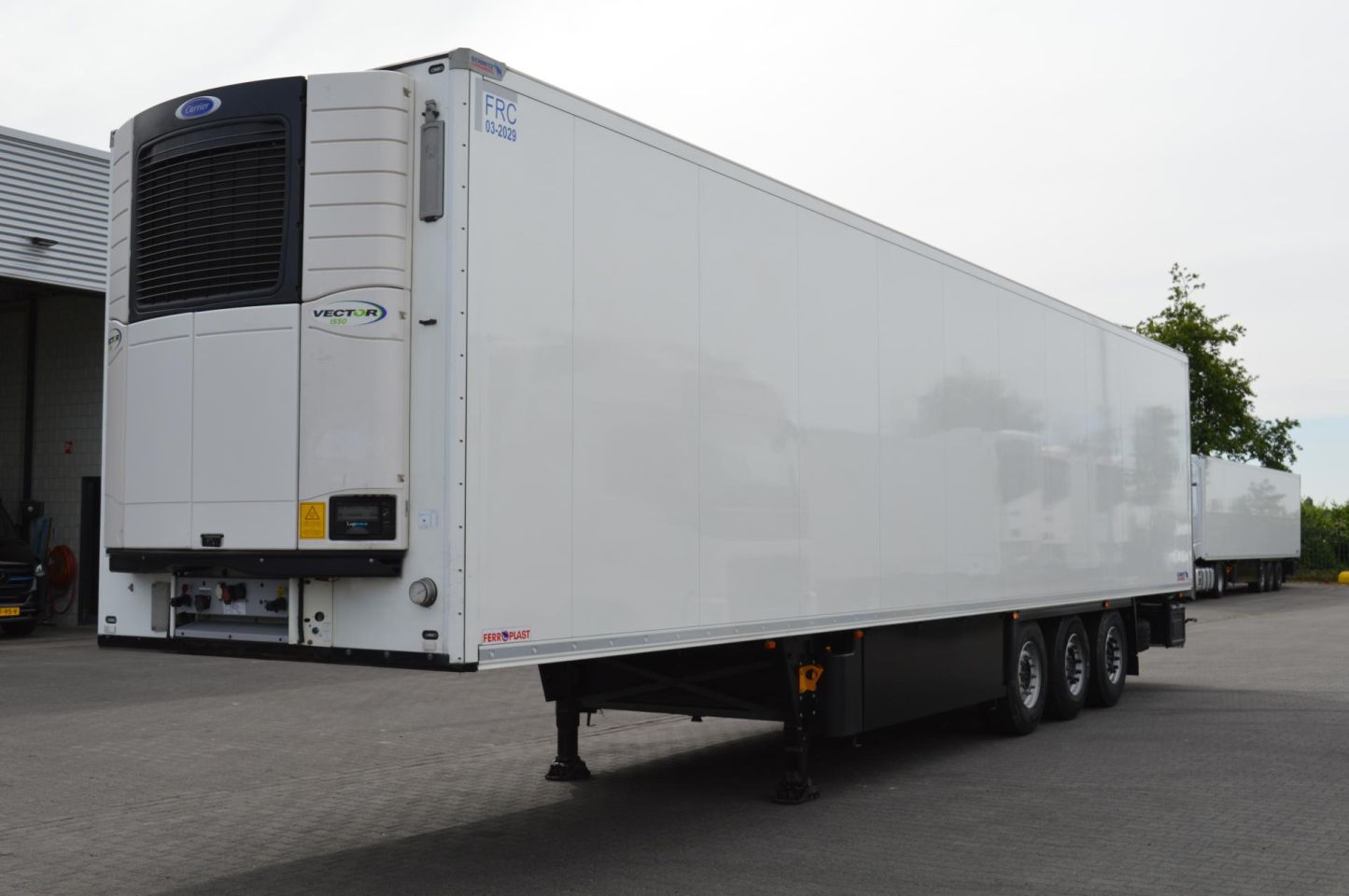 Schmitz Cargobull SKO FP 45 Carrier Vector 1550