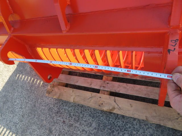 Puinbak 220cm Volvo L30