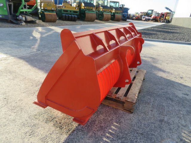 Puinbak 220cm Volvo L30