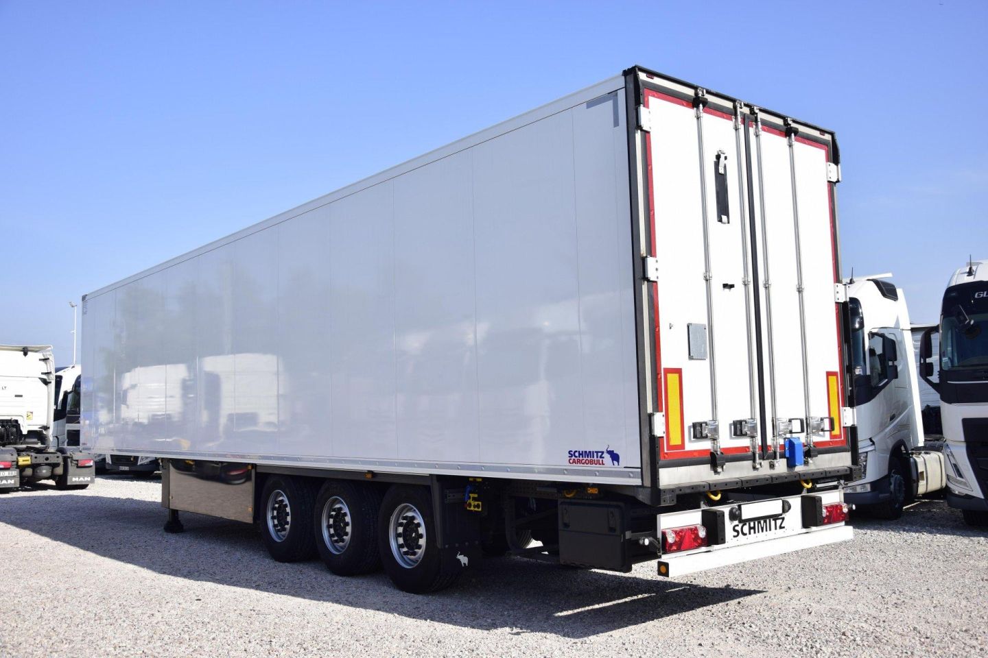 Schmitz Cargobull SKO FP 60 ThermoKing SLXi 300