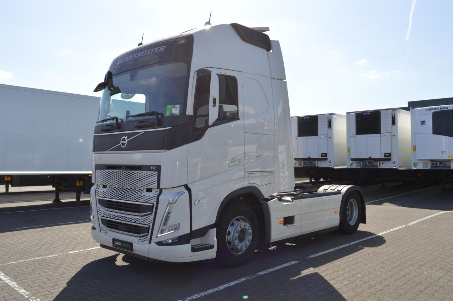 Volvo FH 460 Globetrotter XL i-Save Side Skirts