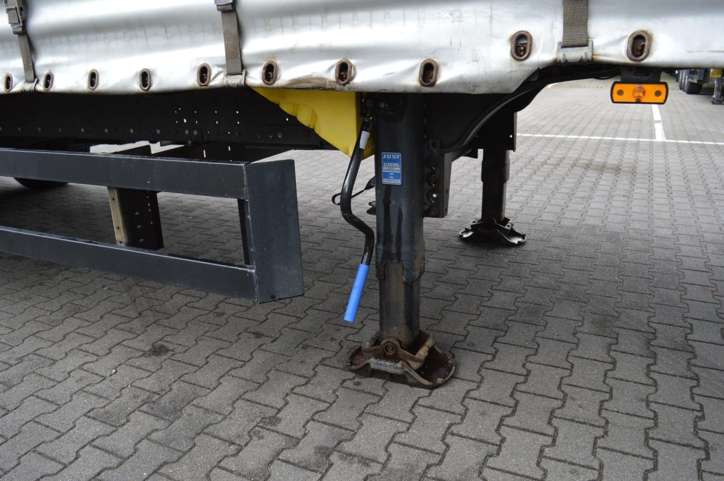 Schmitz Cargobull SCS24/L