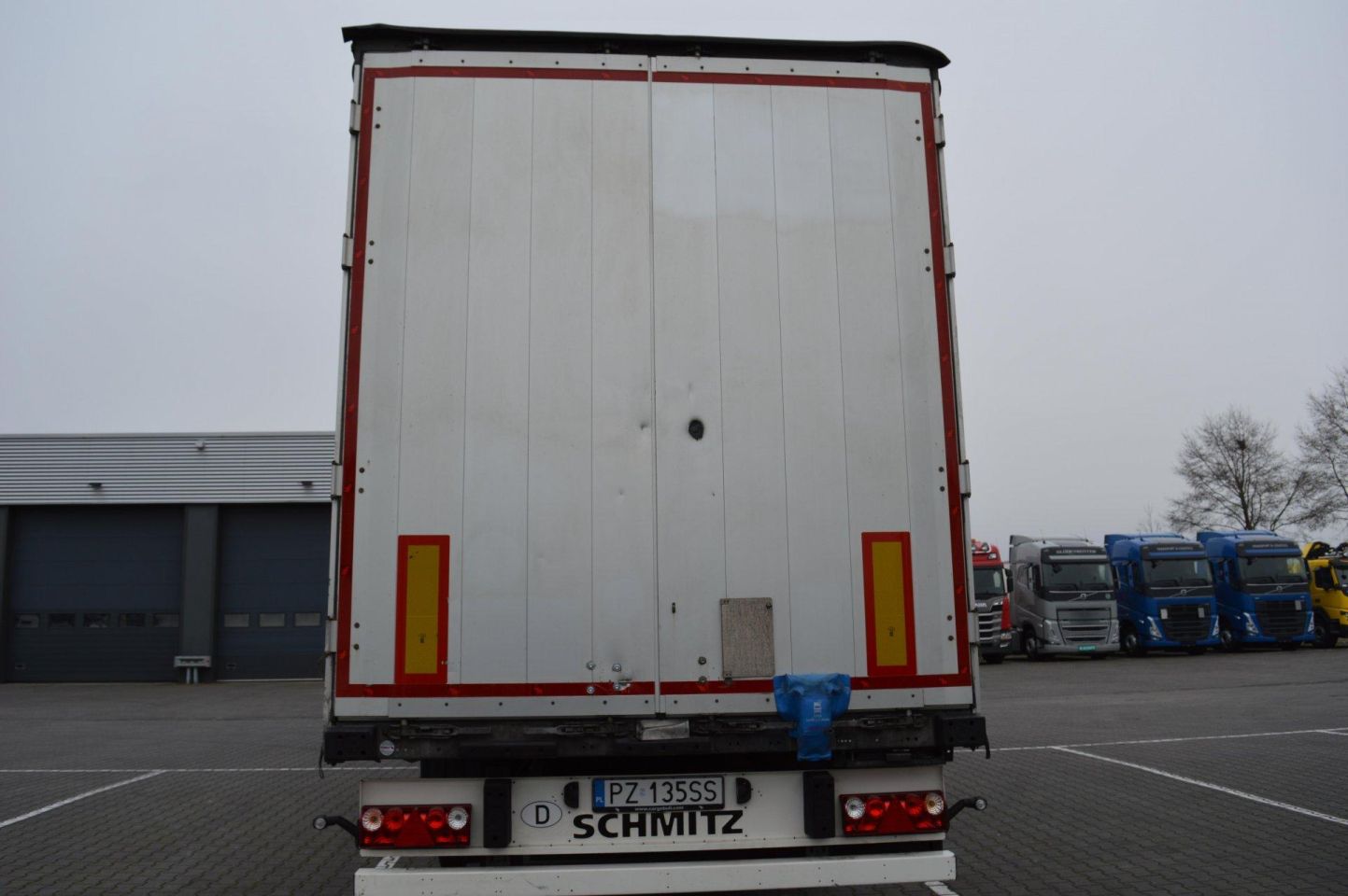 Schmitz Cargobull SCS24/L Lifting Axle
