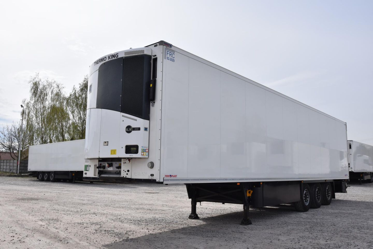 Schmitz Cargobull SKO FP 45 ThermoKing SLXi 300