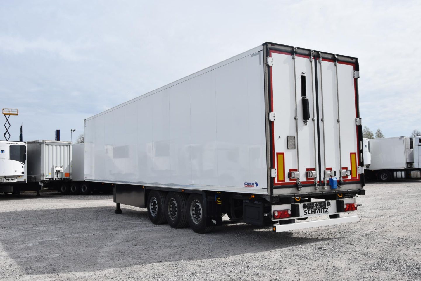 Schmitz Cargobull SKO FP 45 ThermoKing SLXi 300