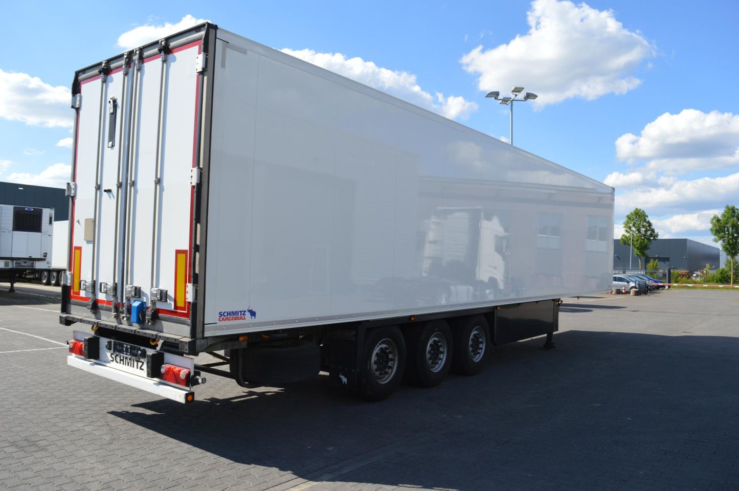 Schmitz Cargobull SKO FP 60 ThermoKing SLXi 300