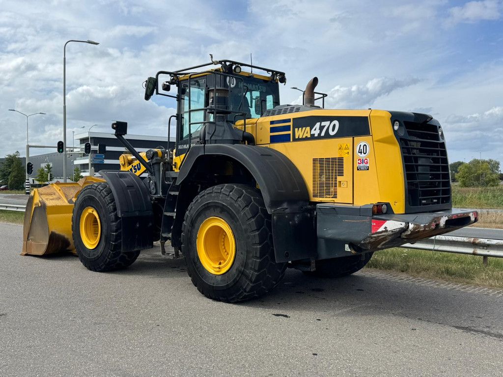 Komatsu WA470-8
