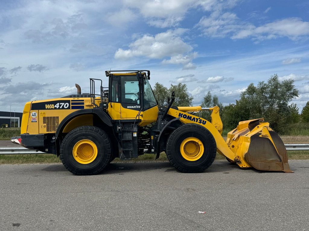 Komatsu WA470-8